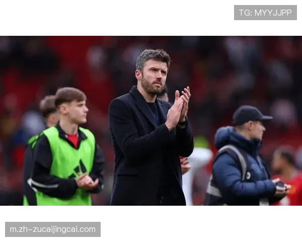 曼联在卡里克执教下近7场6胜升至第三，务实主义挑战现代足球复杂化趋势